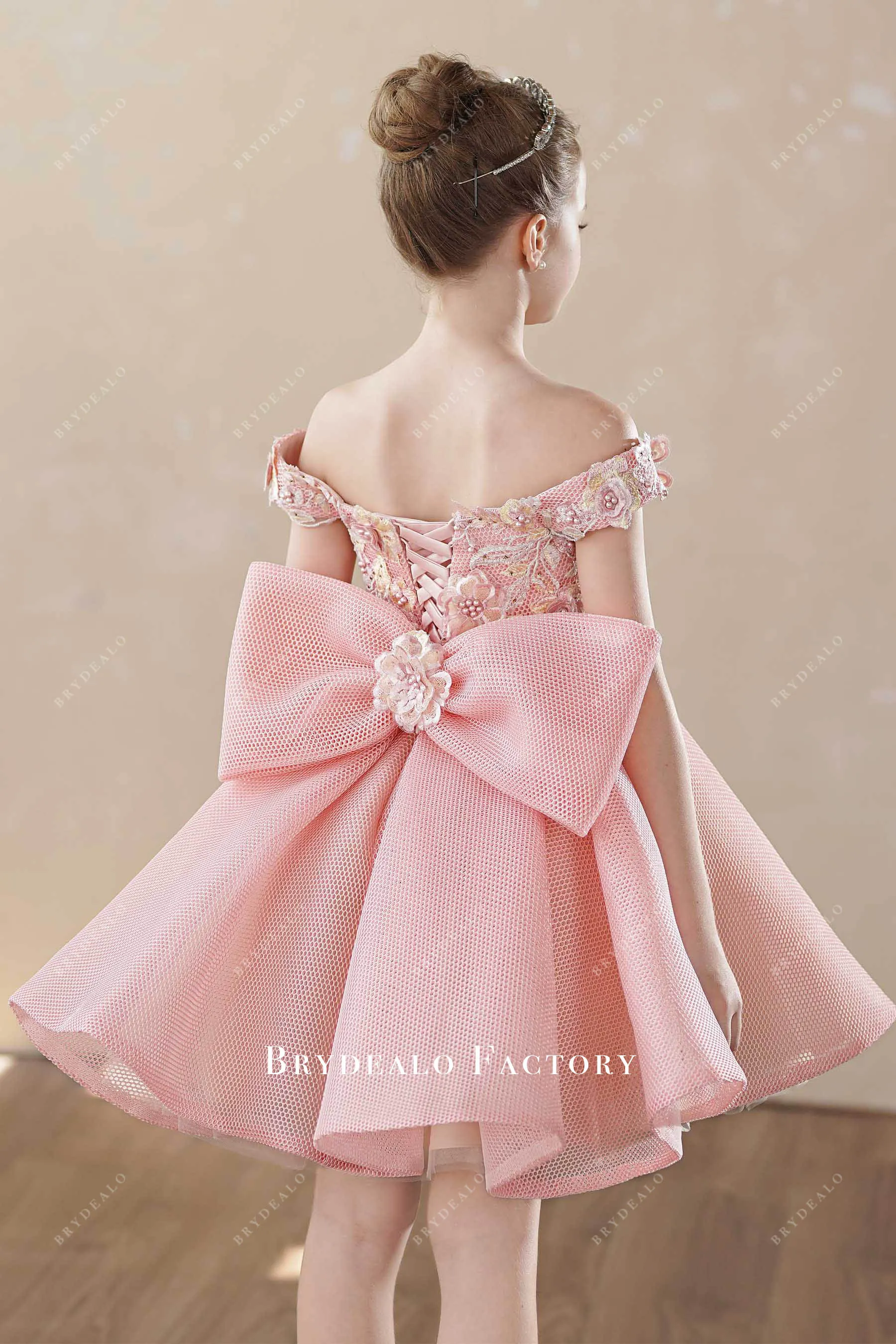 Adorable 3D Flower Dusty Rose Knee Length Flower Girl Dress