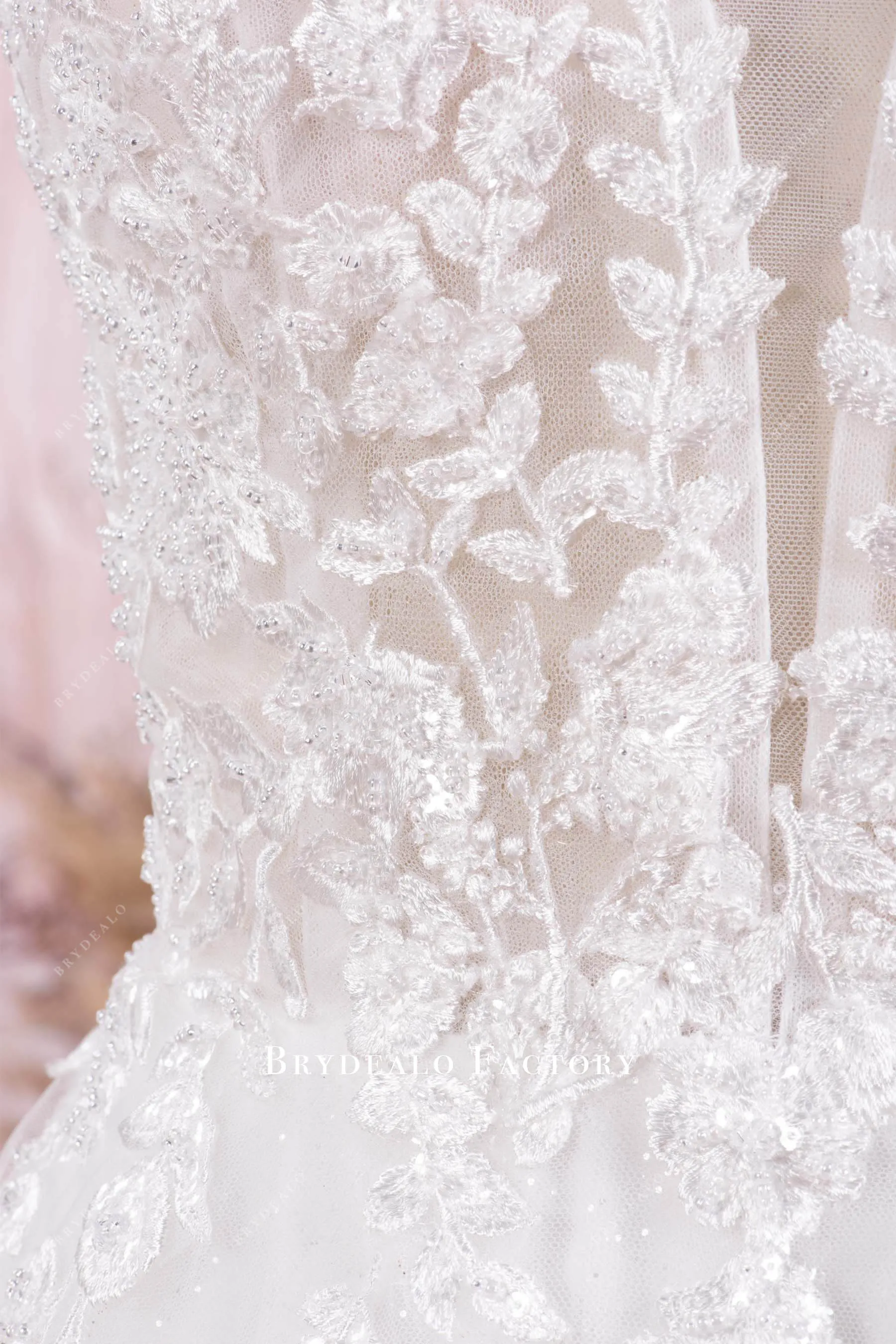 Beautiful Lace Plunging neck Sleeveless Long Wedding Dress