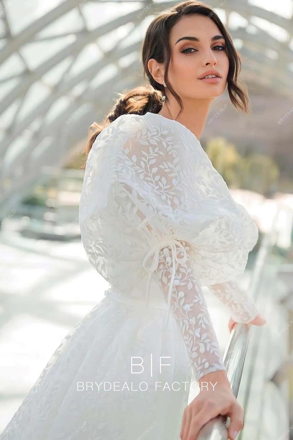 Designer Lace Vintage Juliet Sleeves Baroque Ball Gown Wedding Dress