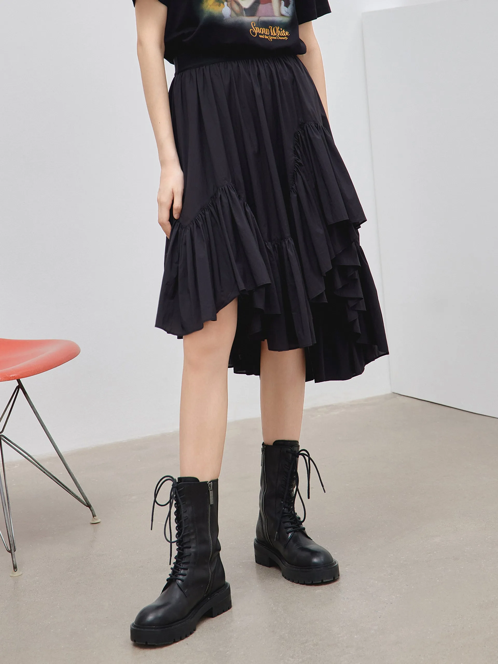 Irregular Hem Pleated Skirt