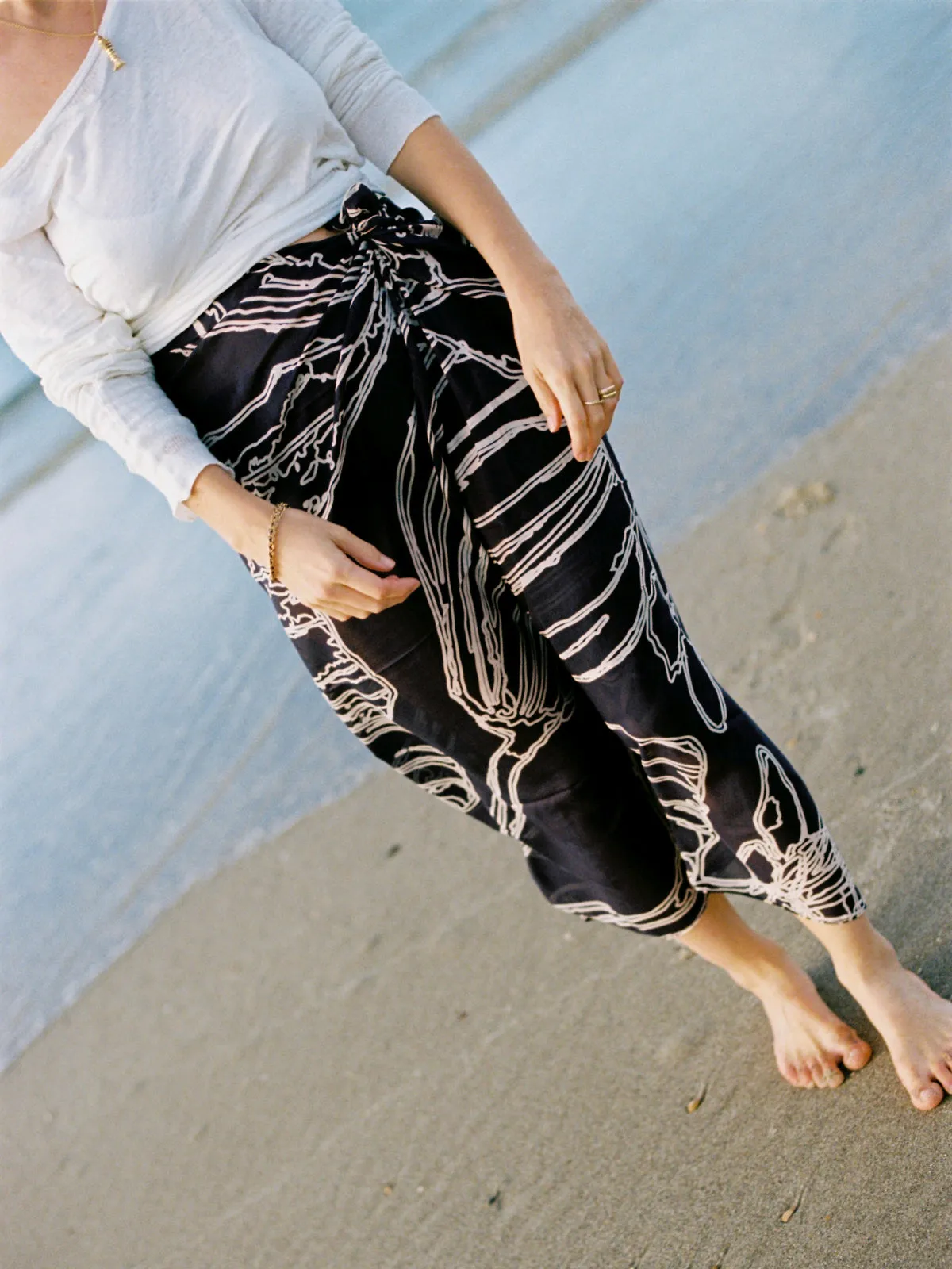 Monochrome Sarong