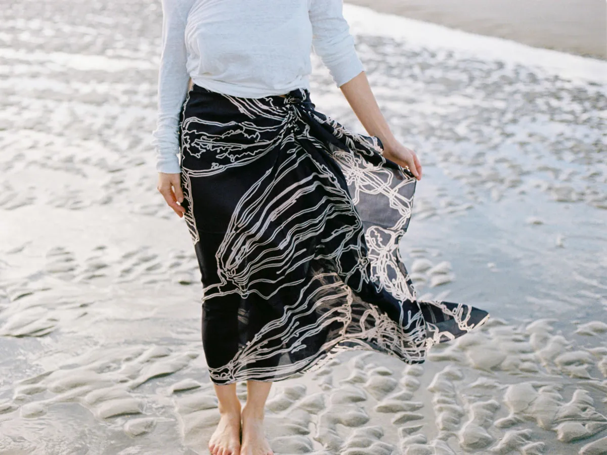 Monochrome Sarong