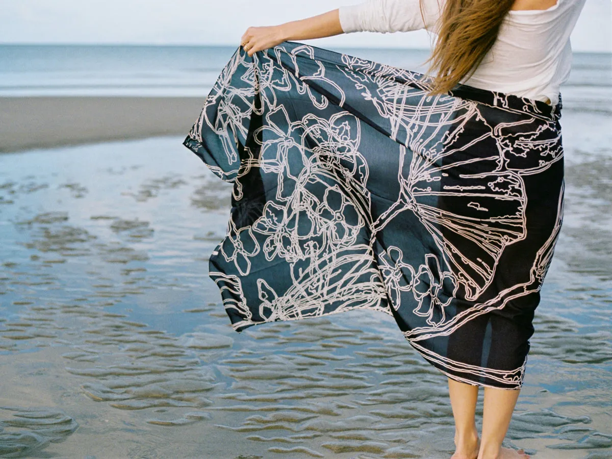 Monochrome Sarong