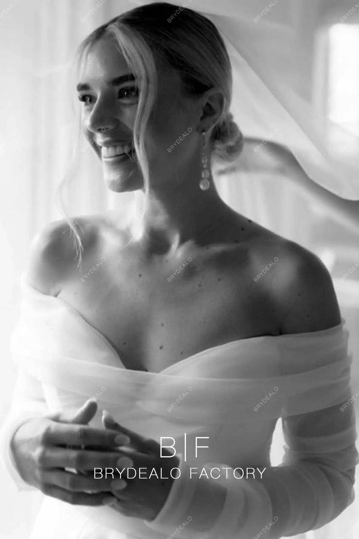 Off-shoulder Organza Slit Custom Destination Wedding Dress