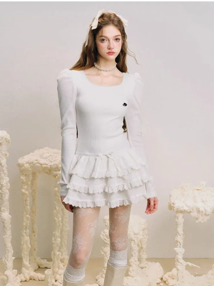 Puffy cake skirt underneath a knit dress【s0000004602】