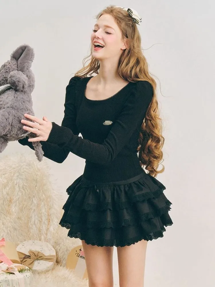 Puffy cake skirt underneath a knit dress【s0000004602】