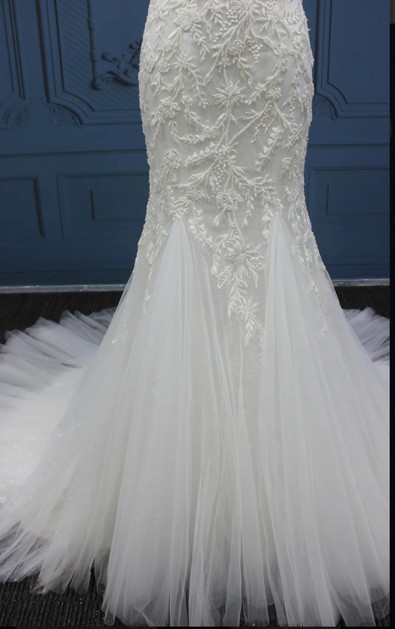 Sleeveless Beaded Lace Tulle Mermaid Fitted Bridal Wedding Gown