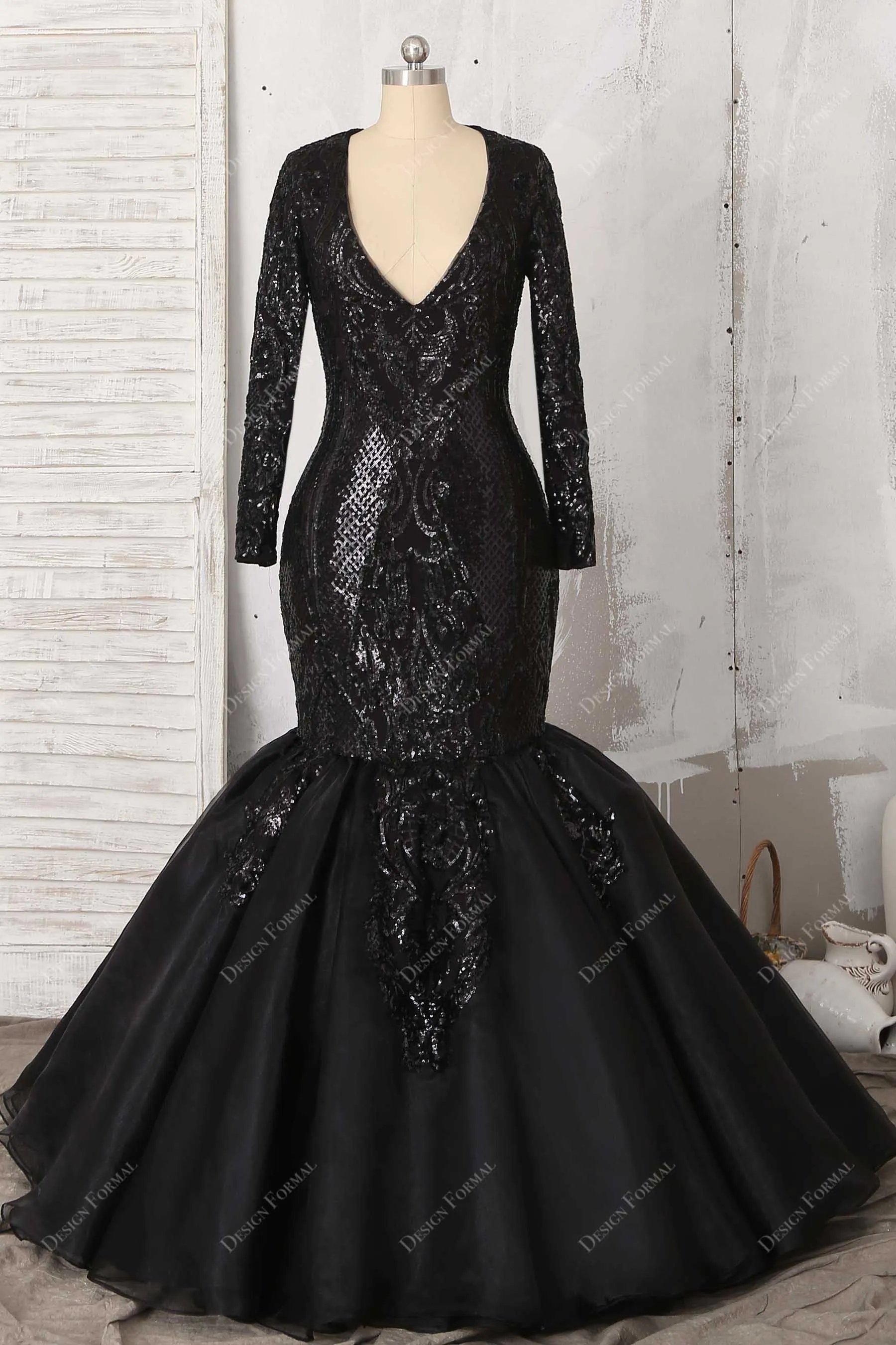 Unique Black Sequin Sleeved Plus Size Trumpet Prom Dress