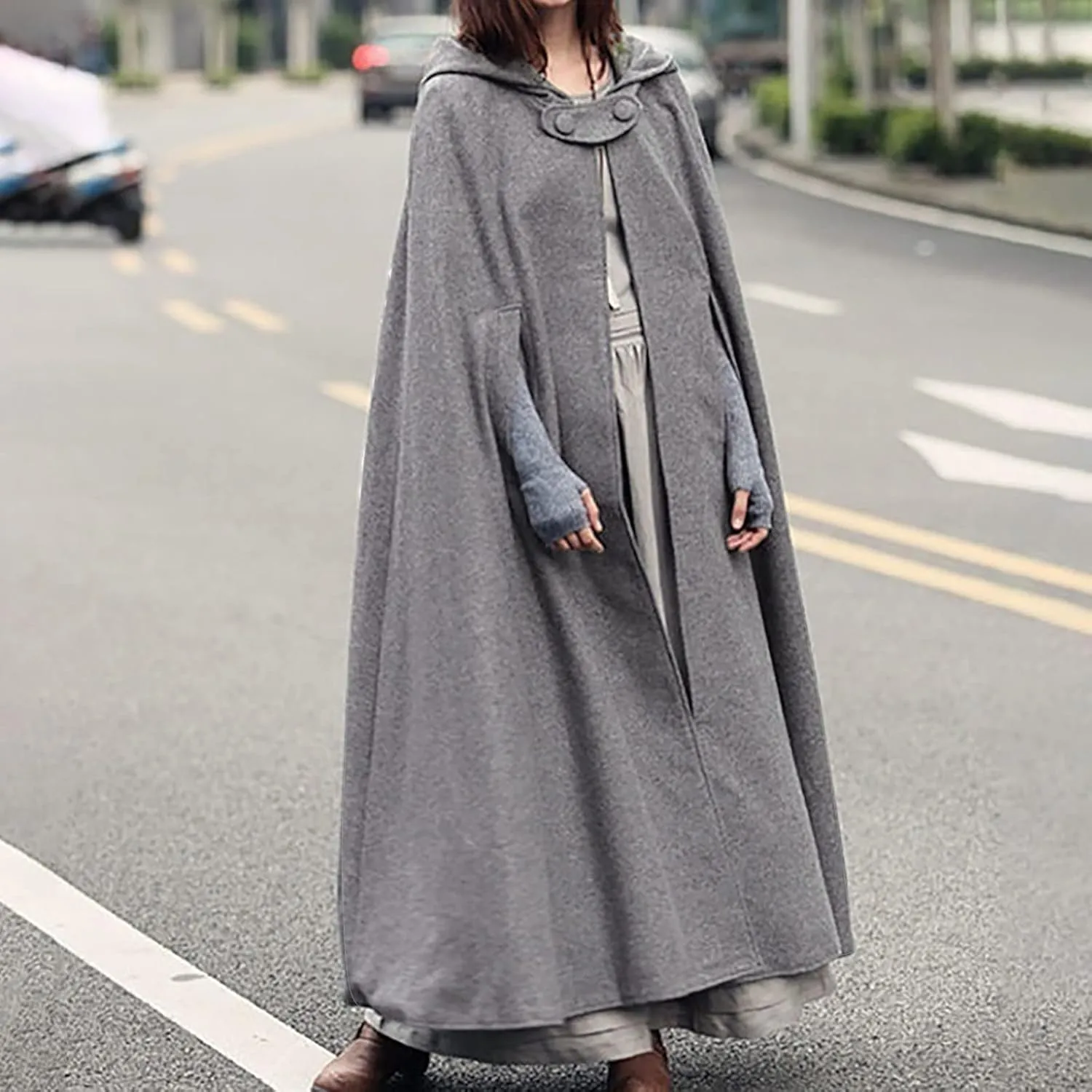 Women Hooded Wool Blend Maxi Long Cape Poncho Maxi Cloak Coat Fall Winter Trench Coat Robe Gothic Plus Size Clothes
